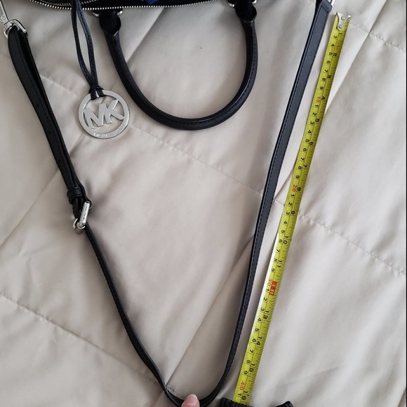 Michael kors Ciara large with silver tone hardware - Picture 11 of 14